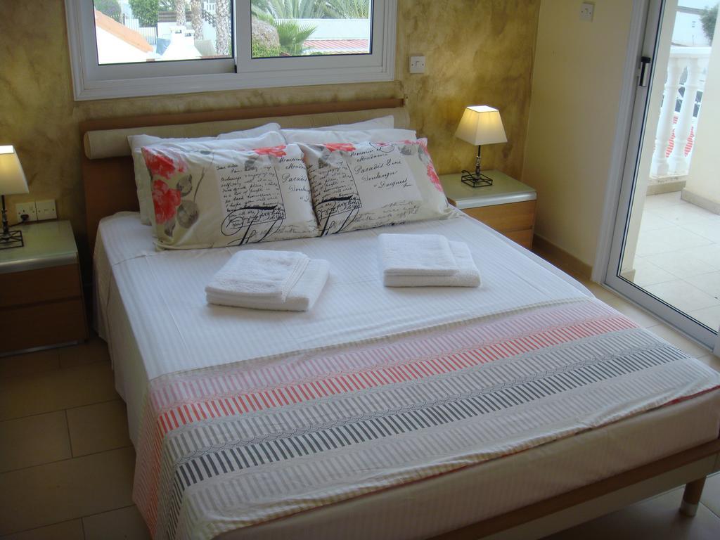 Athena Villa Айя-Напа Экстерьер фото